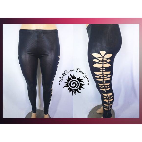 MIDNIGHT RADIANCE - 2XL/3XL - Wet Look Black Leggings with Intricate Side Cuts - Picture 2 of 6